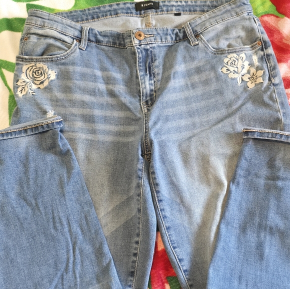 High Waisted Distressed Womens R Jeans - Picture 8 of 12